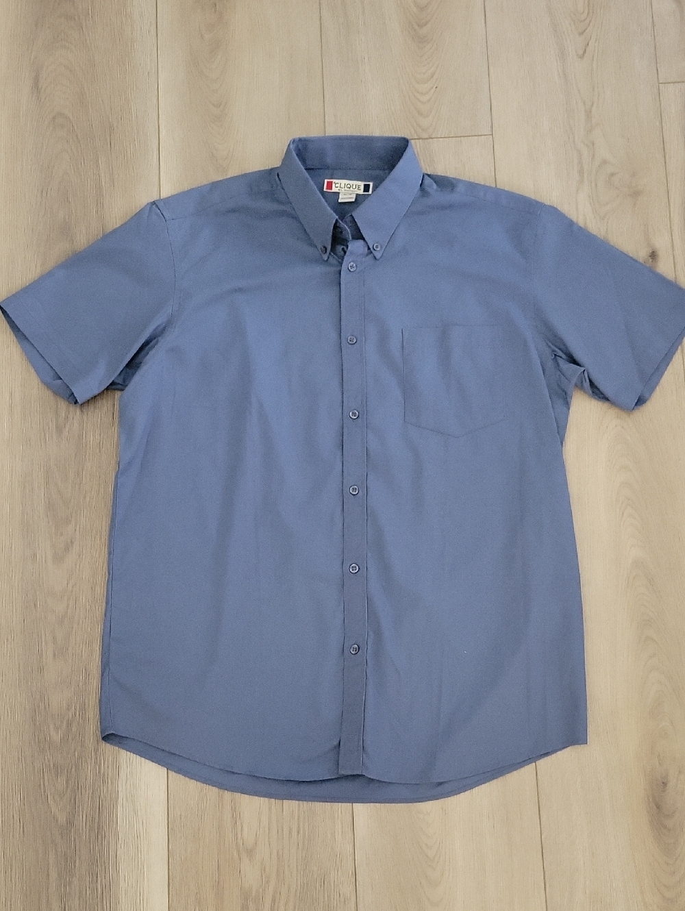 Clique Short-Sleeve Button-Down Shirt in Slate Blue